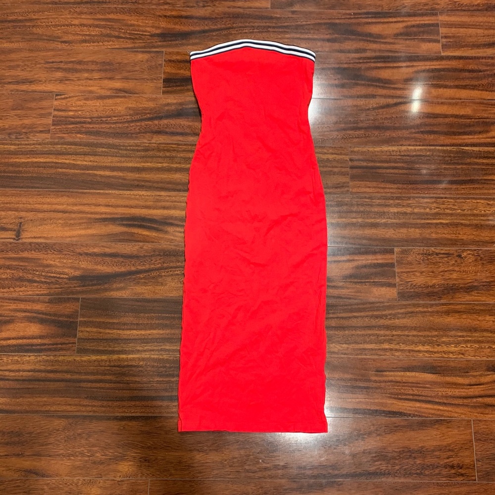 Garage | Red Strapless Dress